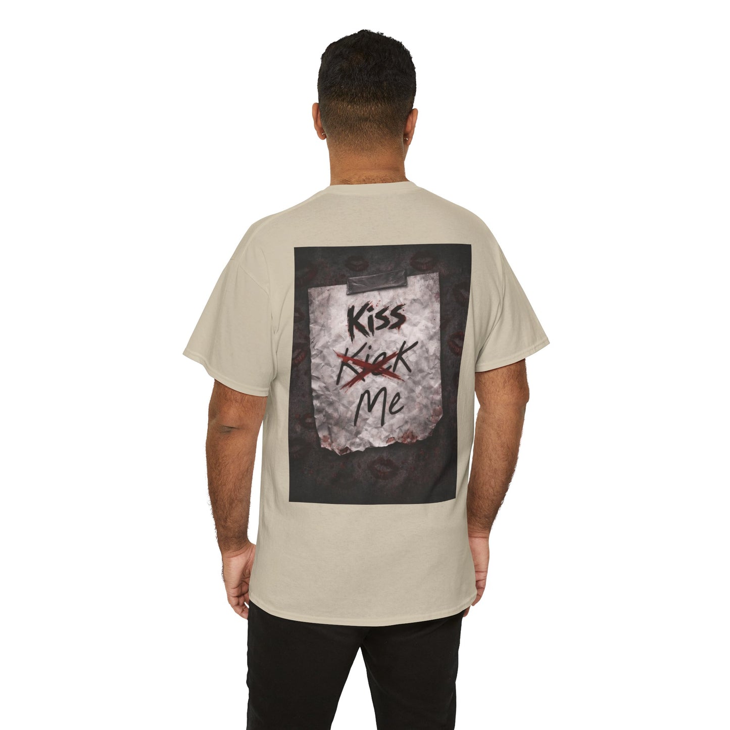 T-Shirt — 'Kiss Me' Grunge Note Graphic Tee